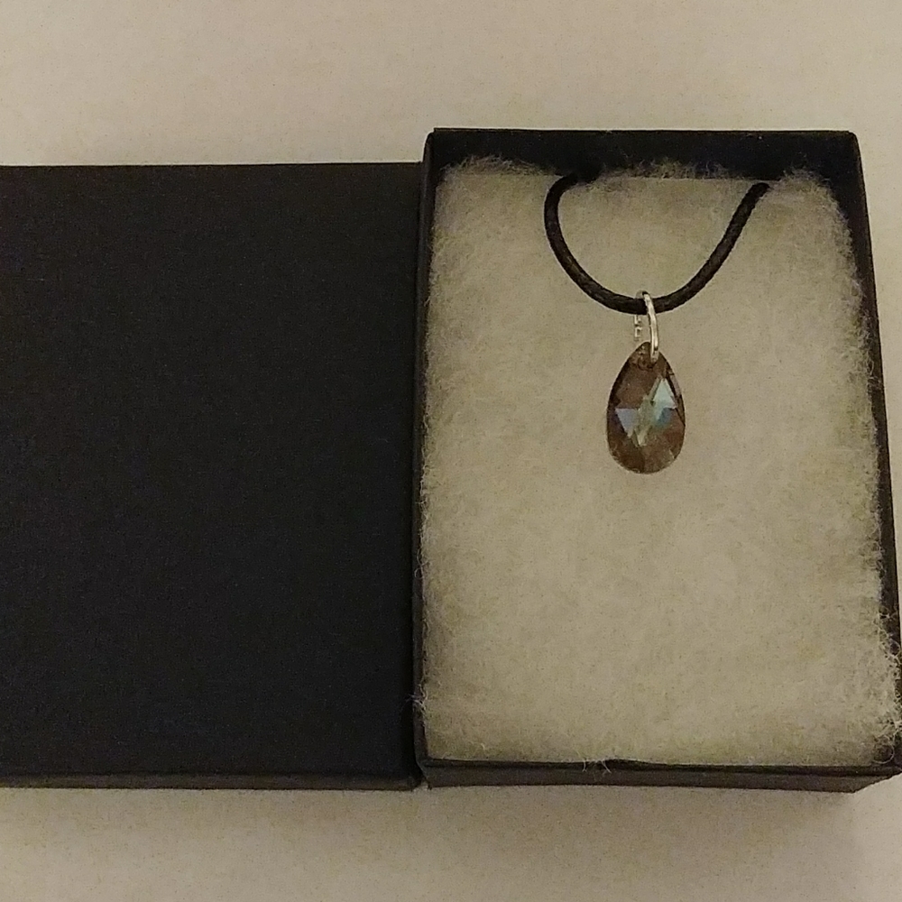 Latte Brown Crystal Teardrop Necklace - Picture 7 of 8